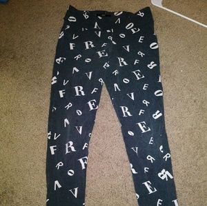 Patterned leggings